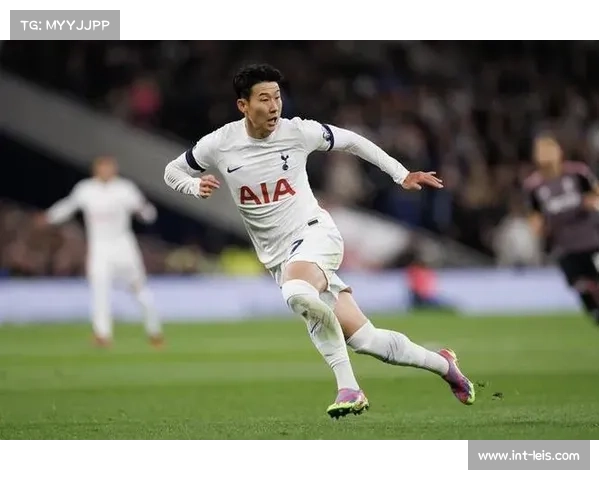 范德芬长途奔袭复制孙兴慜神作,热刺球迷高呼“孙兴慜回来了”